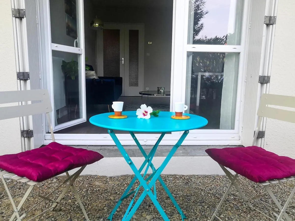 Appartement Toulouse Blagnac Meet Aeroport 5 Min Tramway A 6 Min Free Parking Proche De Toutes Commodites Belle Terrasse